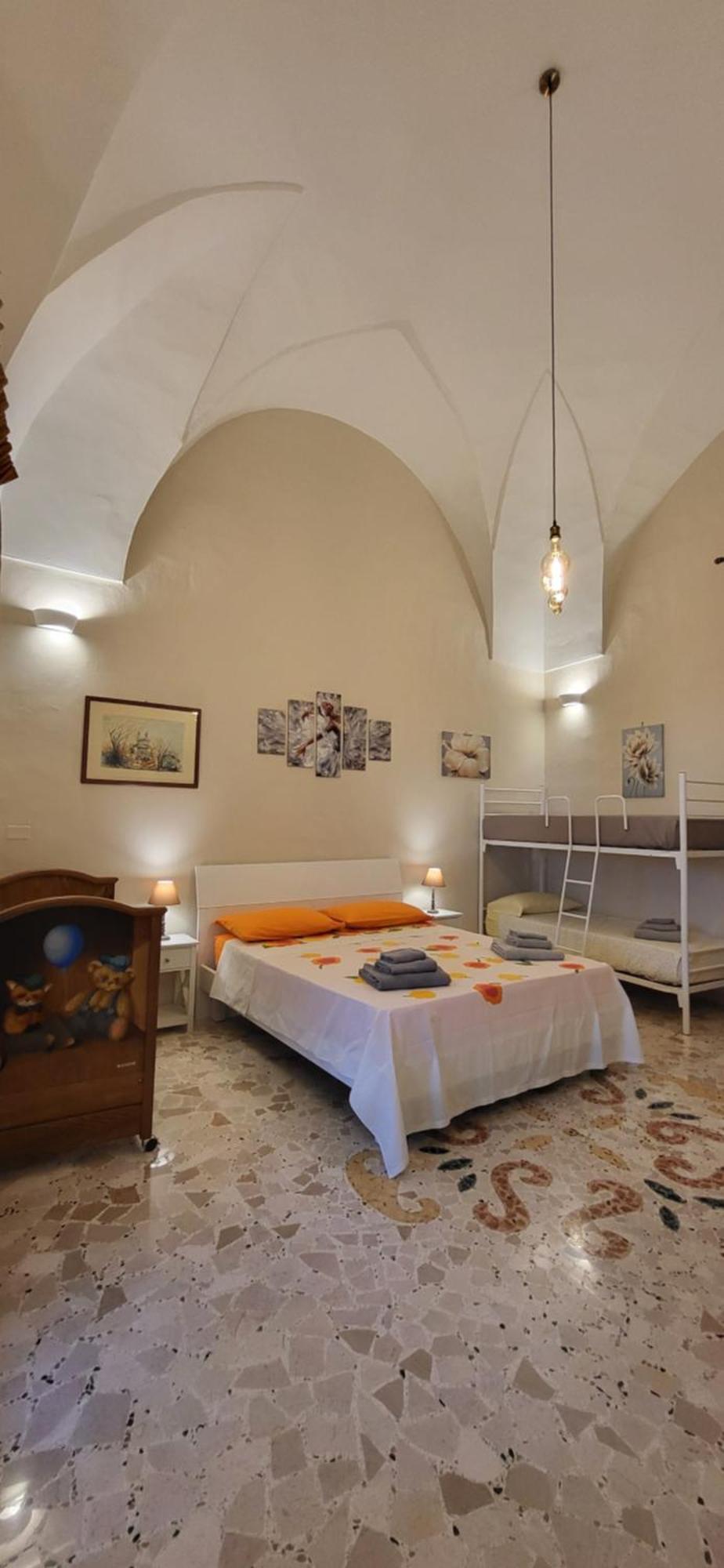 Casa Vacanze "Alizza" アレーツィオ エクステリア 写真